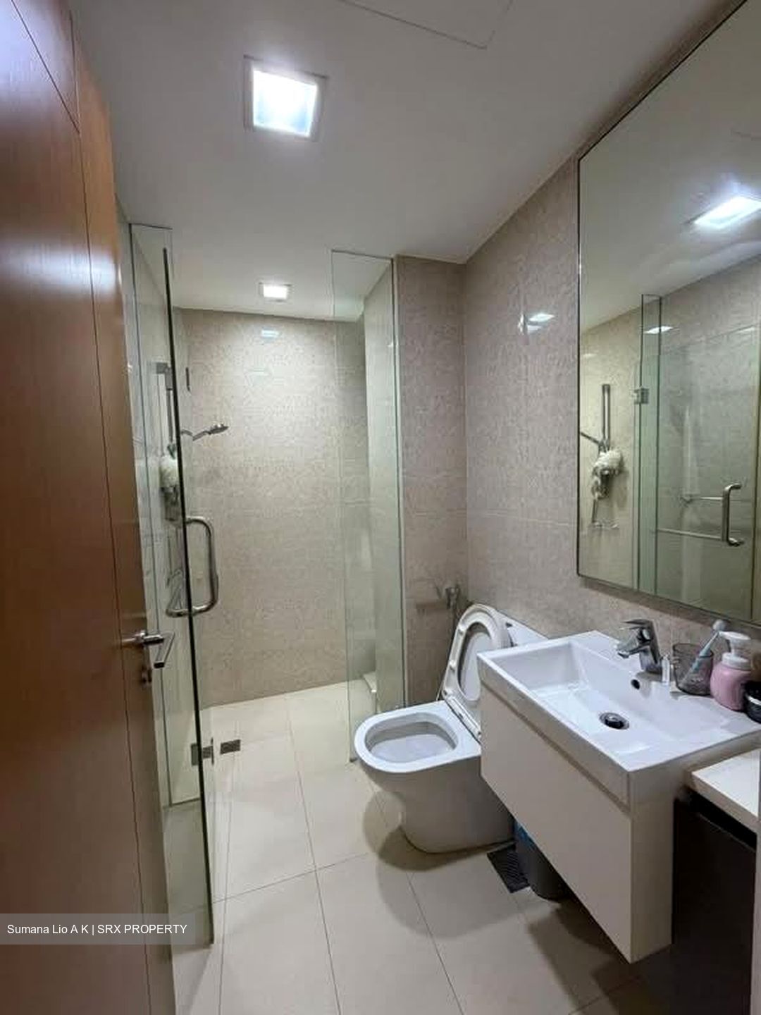 Kovan Regency (D19), Terrace #554141331